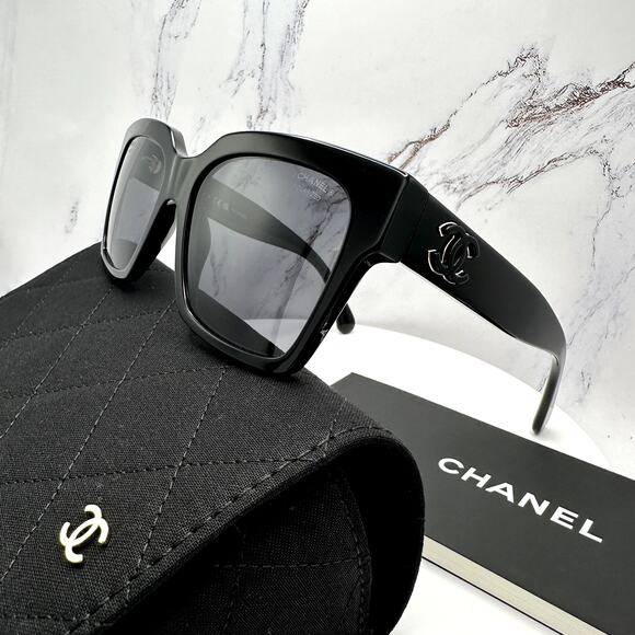 New CHANEL Sunglasses Black Butterfly Gold Polarized Gray Lens - Picture 12 of 16